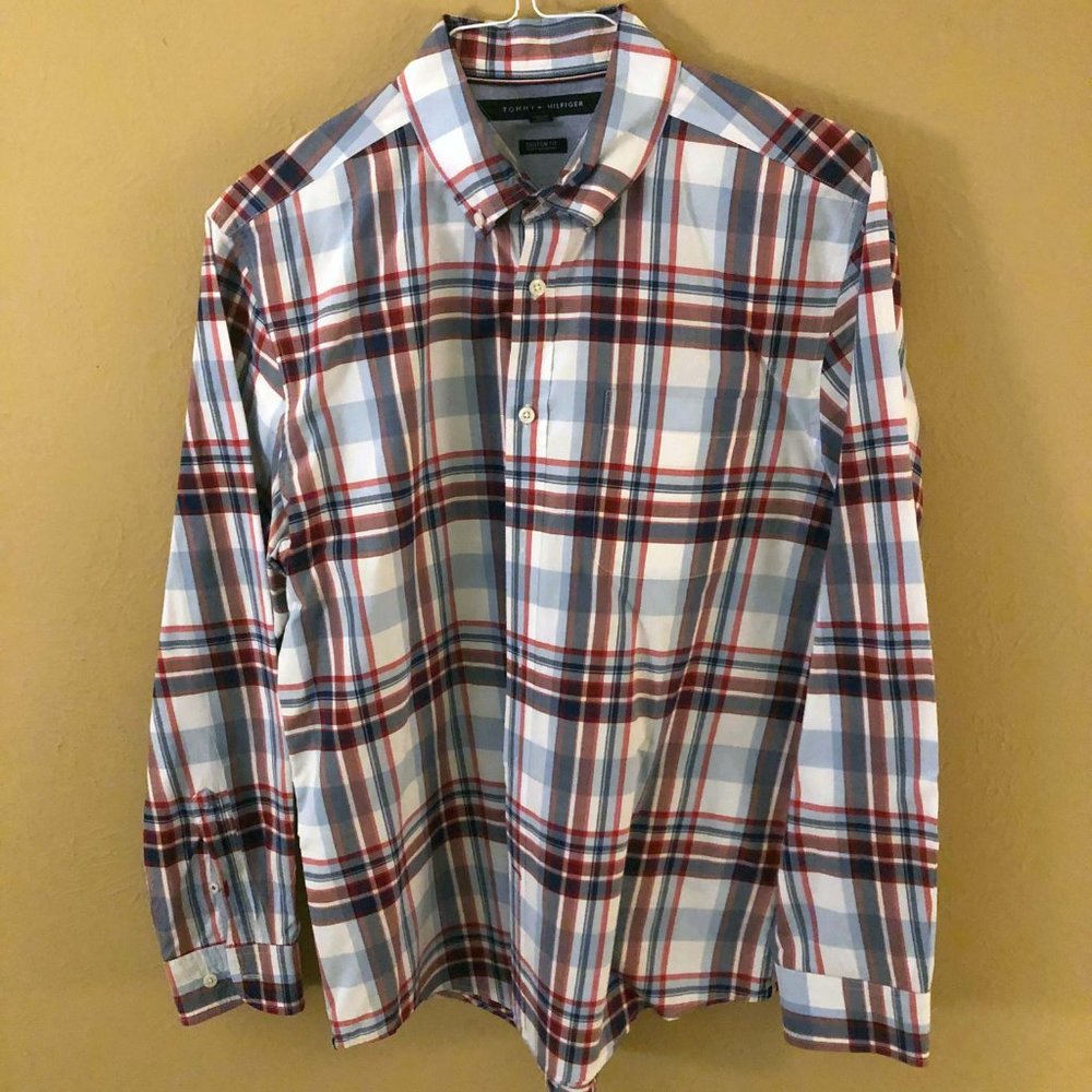 Tommy Hilfiger Men's Long Sleeve Button-up Shirt